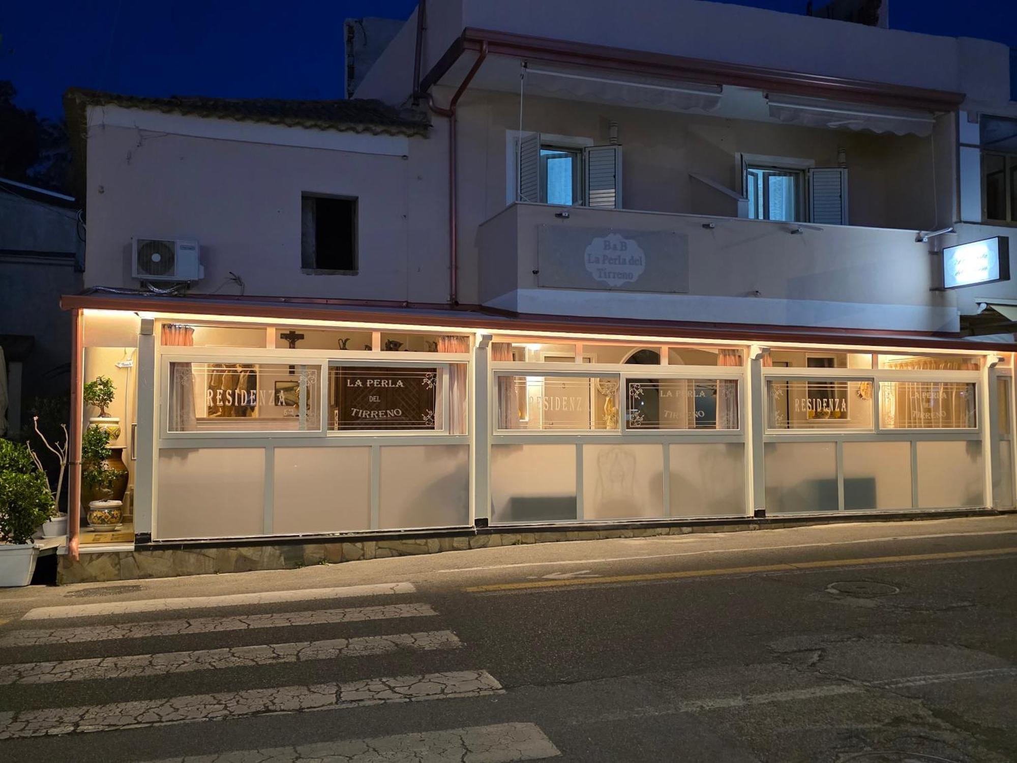 La Perla Del Tirreno Bed and Breakfast Tropea Buitenkant foto