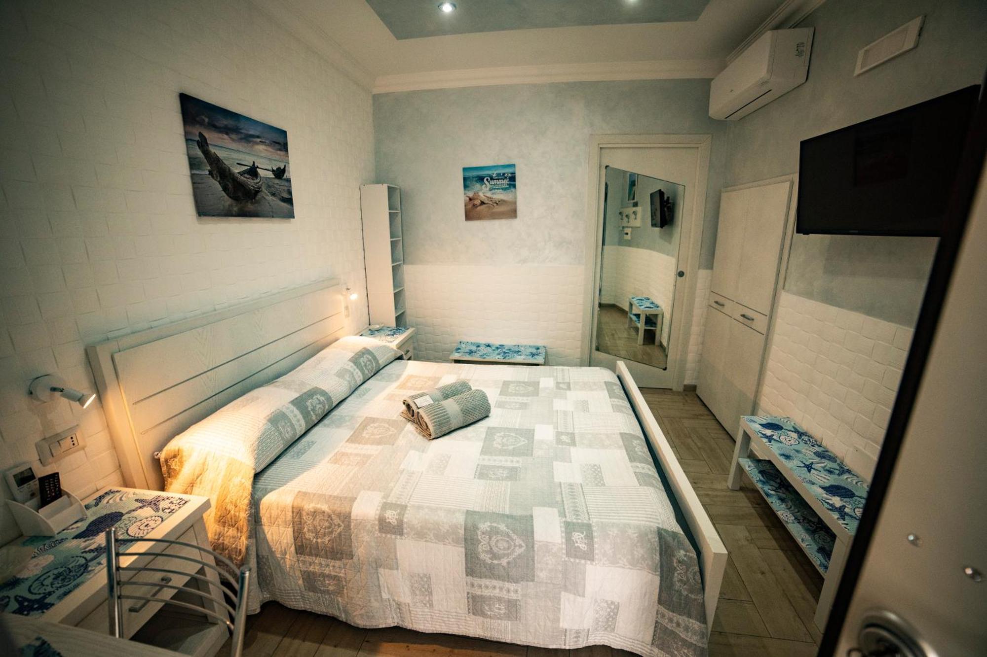 La Perla Del Tirreno Bed and Breakfast Tropea Buitenkant foto