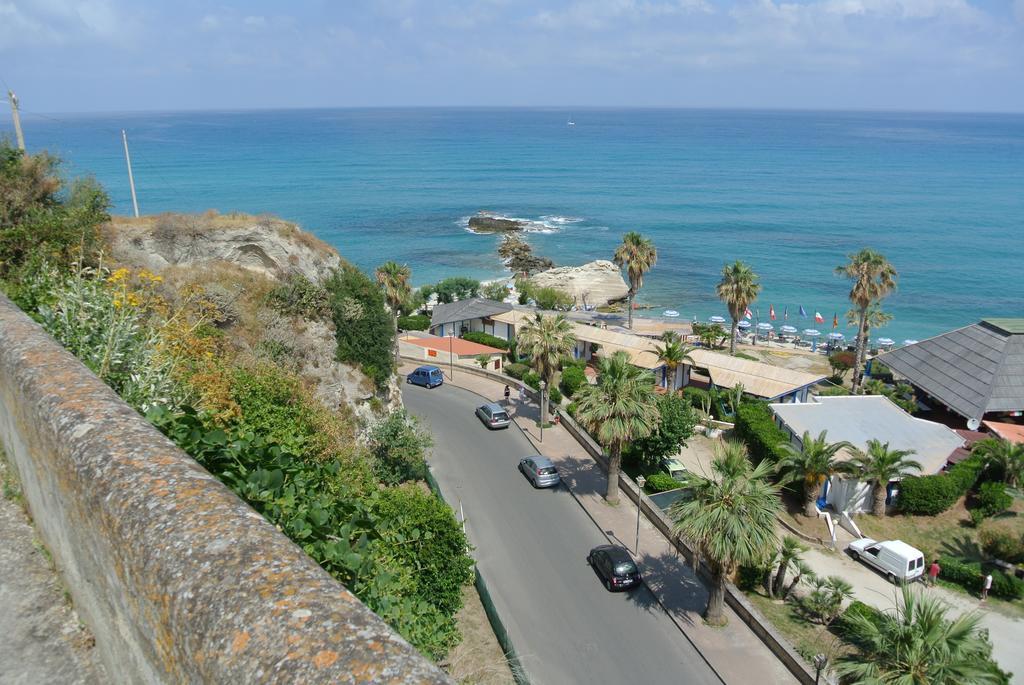 La Perla Del Tirreno Bed and Breakfast Tropea Buitenkant foto